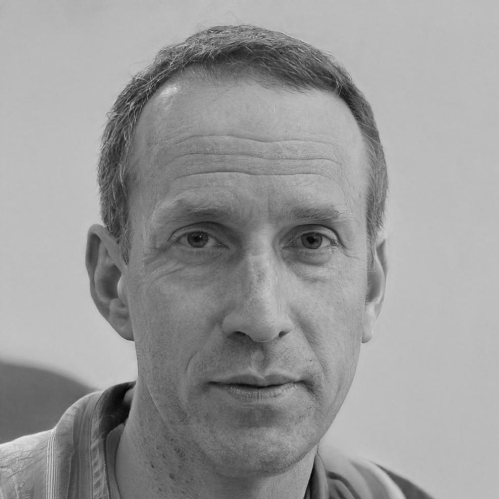 Portrait de Laurent Dubois, spécialiste en budgétisation et analyse prévisionnelle